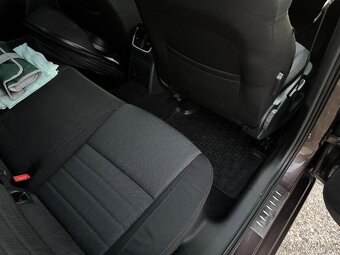 Škoda octavia 1.8tsi 132kw DSG - 9