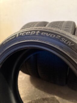 Zimné pneumatiky 285/45/R21 Hankook Winter icept Evo 2 SUV - 9