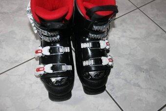 lahko ovládatelné lyže Roxy 140 cm - 9