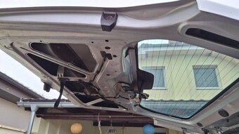 Citroen berlingo 1.6hdi  2010 - 9