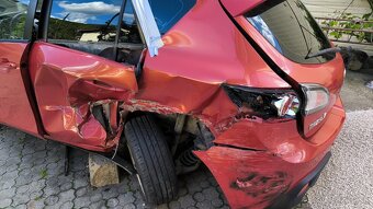 Mazda 3 - 9