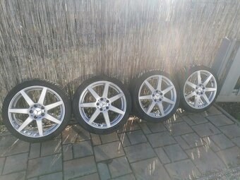Mercedes disky AMG 18 - 9