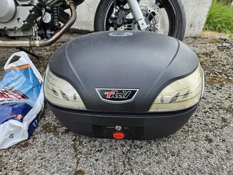 Suzuki SV650 - najazdene menej ako 15 000km - 9