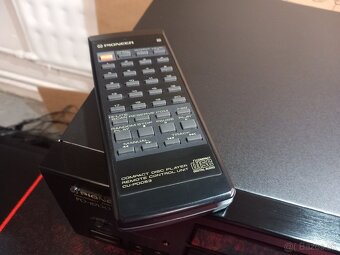 Pioneer PD-8700 - 9