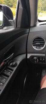Chevrolet Cruze 1.6 wtcc - 9