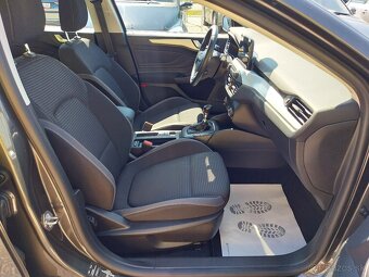 Ford Focus Kombi 1.5 TDCi EcoBlue Active - 9