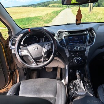 Hyundai Santa Fe - 9