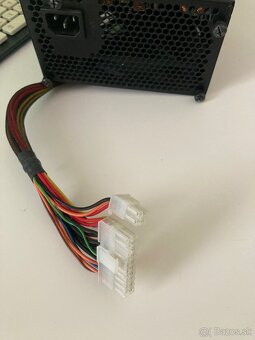 PC zdroj FSP HEXA+ 500W – 80 Plus, ATX, tichý, plne funkčný - 9