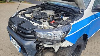 Predam Toyota Hilux 2,4D-4D - 9