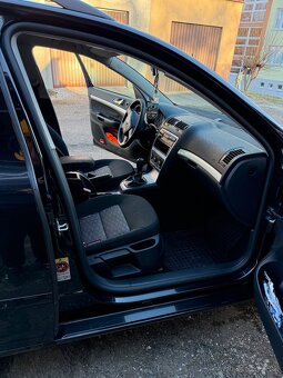 Octavia 2 facelift 1.6tdi  77kW - 9