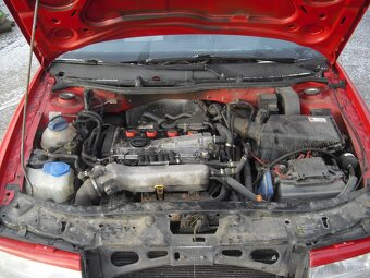 Skoda Octavia RS1 Kombi - 9