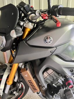 Yamaha mt09 sport tracker 2014 - 9