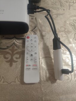 FullHD LED prenosný projektor - 9