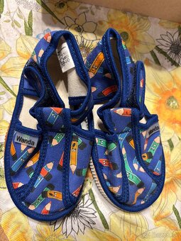 Tenisky Adidas 22 - 9