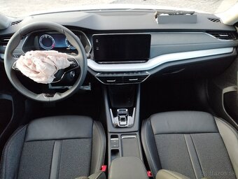 Škoda Octavia IV STYLE- 1.4Tsi iV hybrid,2700km,2024-AKCE - 9