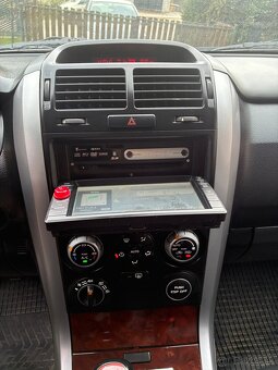 Suzuki Grand Vitara - 9