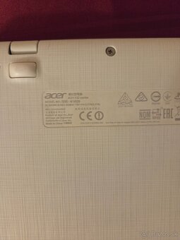 Lenovo + Acer - 9