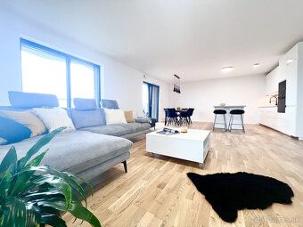 Prenájom - 4i byt s terasou a PS v projekte Guthaus - 9