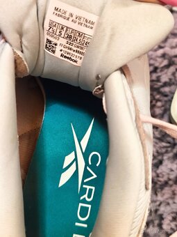 Nike, Adidas, Reebok - 9