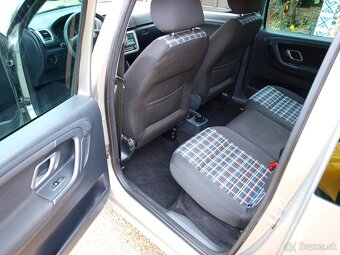 Škoda Roomster 1.2 TSI Comfort - 9