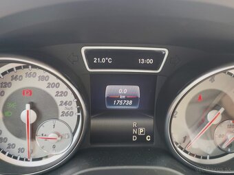 Mercedes GLA, 180d, 2 sady ALU, 2016 - 9
