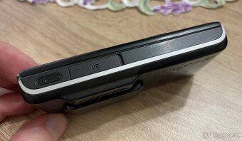 Sony Ericsson K800i č.1 - 9