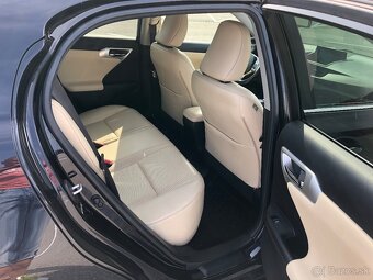 Predam Lexus CT 200h - 9