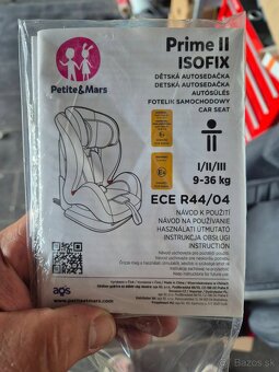 Predám autosedačku Petite&Mars Prime II Isofix, 9-36 kg - 9