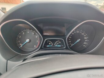 Ford Focus kombi 1.0 ecoboost - 9