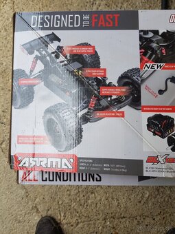 ARRMA OUTCAST 6s blx - 9