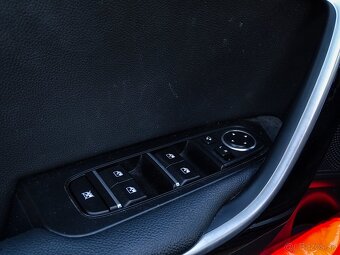 Kia Ceed SW 1.5 T-GDi GT- Line, 1.MAJITEĽ, TOP STAV, MÁLO KM - 9