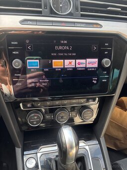 Volkswagen passat combi 2.0tdi - 9