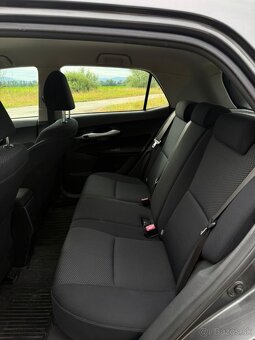 Toyota Auris 1.4 D-4D 5D L 66kw - 9