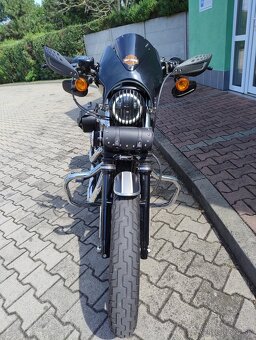 Harley Davison Sportster 883 Iron - 9