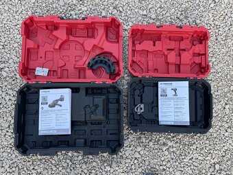 Predam kufre z AKU náradia Parkside - 9