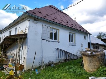 DOM V KRÁSNEJ DEDINKE - KORUNKOVÁ, OKR. STROPKOV - 9