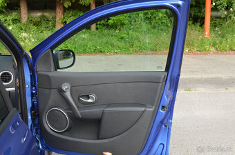 RENAULT CLIO GT 1.6 BENZÍN 94KW - 9