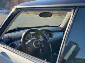 MINI Cooper One - 9