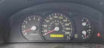 Kia Sorento 2.5 EX 2007 - 9