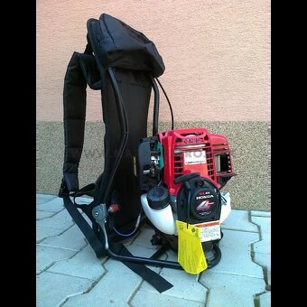 motorový ponorný vibrátor na betón - 9