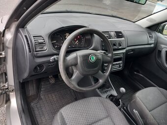 Škoda Fabia II Kombi 1.2 HTP ,51kW. Klima - 9
