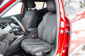 Peugeot 2008 1.2 PureTech 130 GT Pack EAT8 - 9