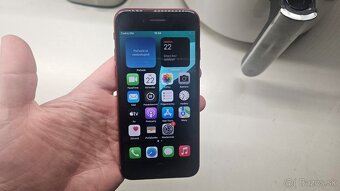 Apple iPhone SE 2020 product RED 64GB - 9