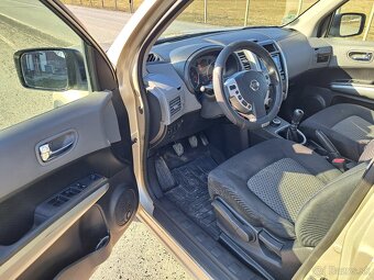 Nissan X-Trail 2.0 XE 4x4 - 9