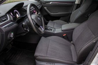 Škoda Superb Combi 2.0TDI DSG automat - 9