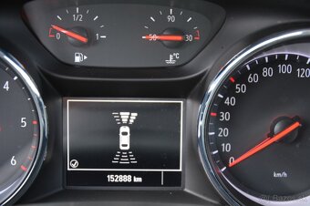 Opel Astra ST 1.50CDTi – Top Stav - 9