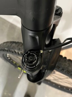 Horský bicykel CUBE Reaction Race v TOP stave - 9