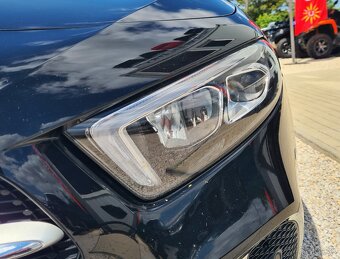 MERCEDES-BENZ A TRIEDA 200 D /T - 9