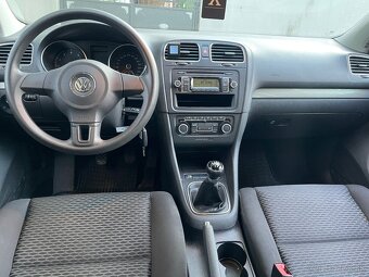 VW GOLF VI 1,4 BENZÍN 59KW ROK 2012 - 9