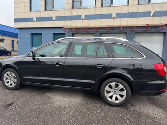 Škoda superb 2.0 Tdi 103kw combi elegance - 9